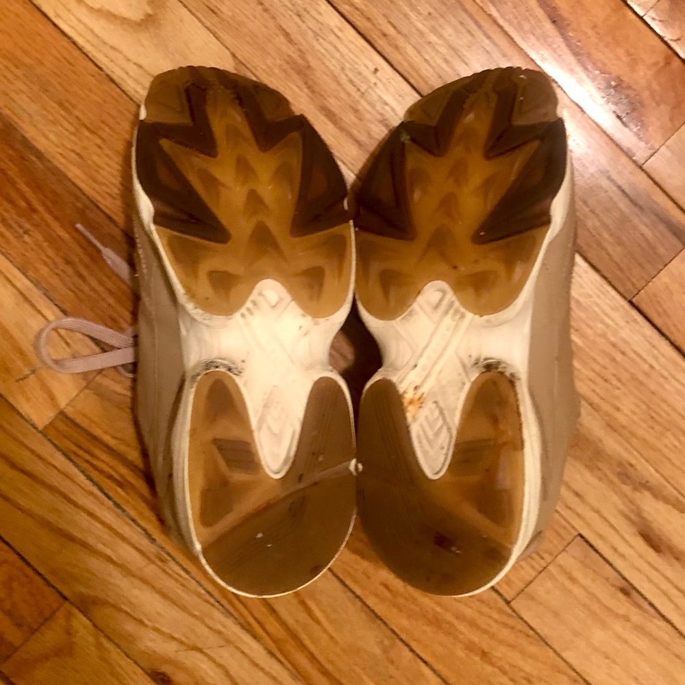 Women’s Adidas Falcon Sneakers in Tan, Size 7.5 - Picture 5 of 7
